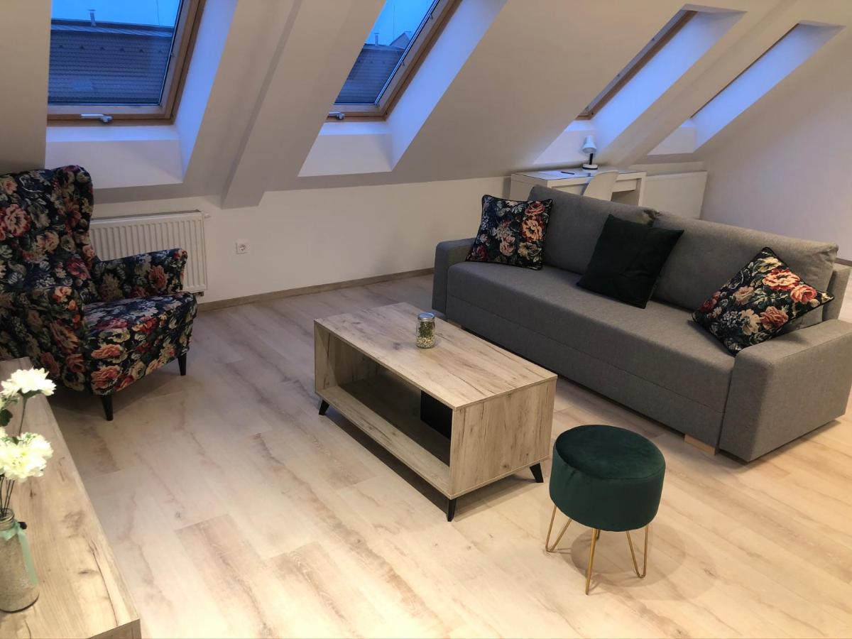 Diamond Apartman ديبريتْسين المظهر الخارجي الصورة